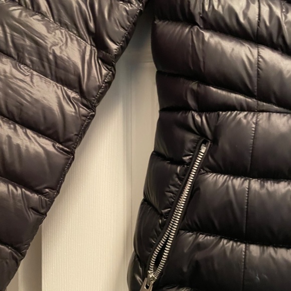 Women’s Coat - Picture 5 of 5